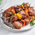 6 receitas de carne assada suculenta para preparar no fim de semana