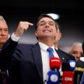 Audiência nos EUA reúne indústria, agro e bolsonaristas para discutir tarifaço de Trump