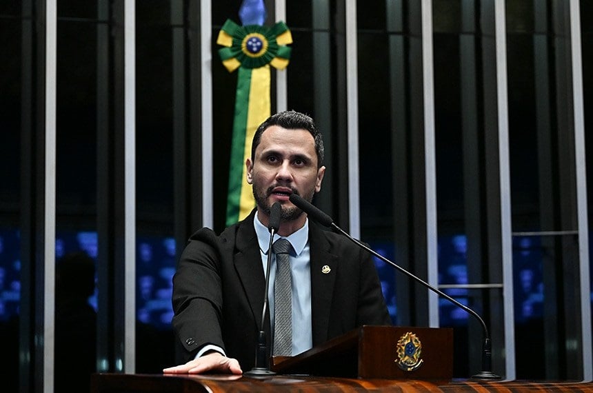 Quaest: Cleitinho lidera disputa pelo governo de MG em 1º e 2º turnos