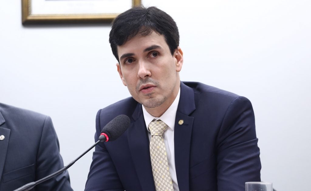 PF irá investigar uso de emendas parlamentares no esquema de fraudes no INSS
