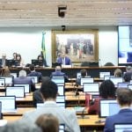Projeto que proíbe aposentadoria compulsória de juiz como punição avança na Câmara