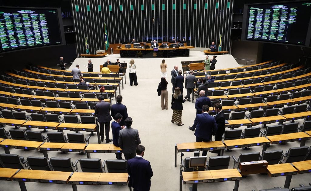 Câmara acelera tramitação do projeto que derruba ampliação de área de preservação no Pantanal