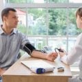 Hipertensão arterial: 5 mitos e verdades sobre a pressão alta para ficar atento