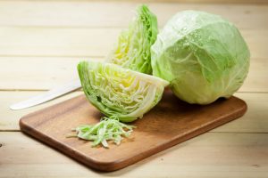 Conheça 11 alimentos ricos em vitamina K que podem beneficiar a saúde do fígado