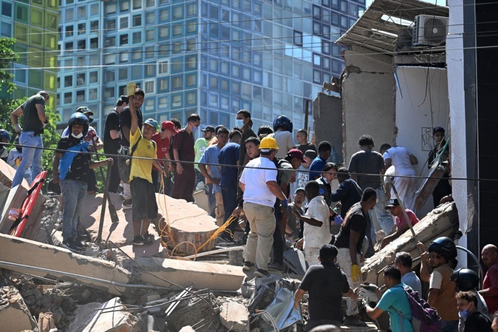 Colômbia confirma pelo menos 18 mortes após terremoto