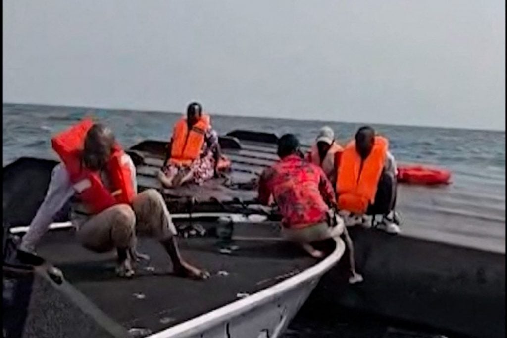 Acidente de balsa no Zimbábue deixa 44 mortos