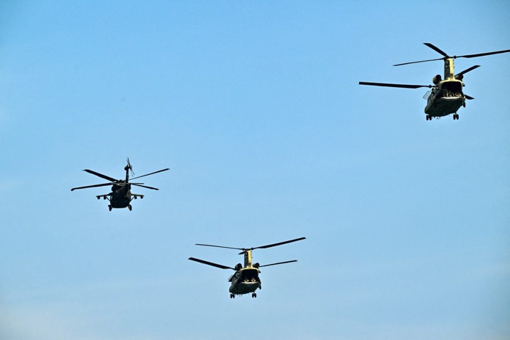 EUA realiza operações militares contra tráfico de drogas no norte do Equador