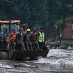 Avalanche de lama causa pelo menos 160 mortes entre o Nepal e o Tibete