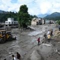 Enchentes entre Nepal e Tibete deixam quase 400 mortos e mais de 1.400 desaparecidos