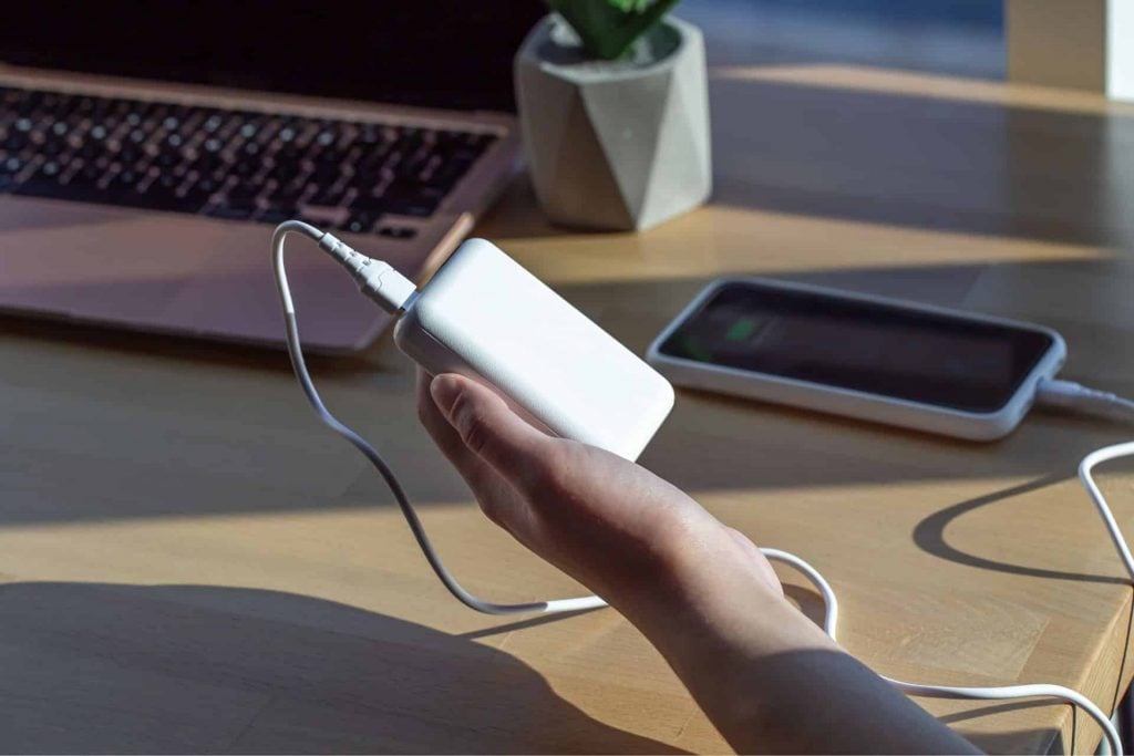 Power bank: como escolher a bateria portátil certa e nunca mais ficar sem carga no celular