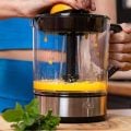 Conheça o melhor espremedor para ter suco fresco todos os dias