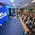 Empresas de tecnologia catarinenses criam plano conjunto para sobrevivëncia ao Vale da Morte da IA