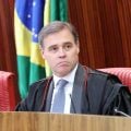 Mendonça propõe tese sobre deepfakes e deve ter maioria no TSE
