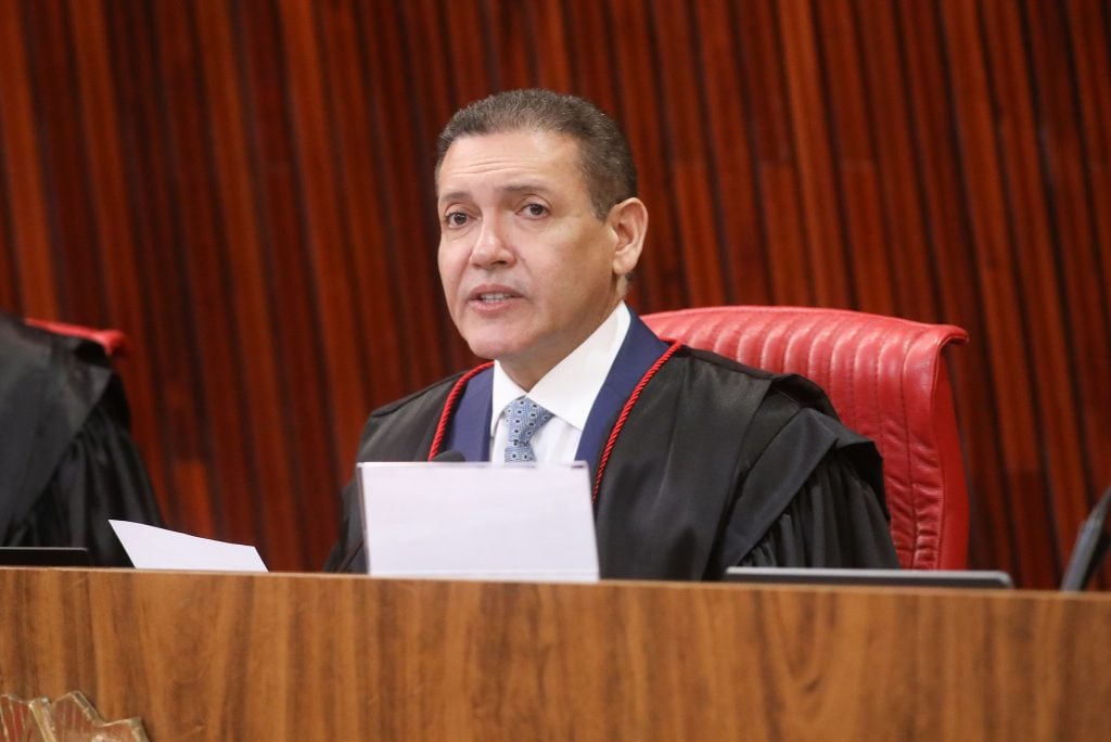 Kassio avalia derrubar o selo de qualidade do TSE para institutos de pesquisa