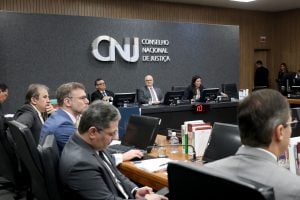 CNJ exclui aposentadoria compulsória como punição máxima a magistrados