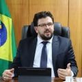 PF acha mensagens de Roberta Luchsinger tratando de negócios com Lulinha e Marcola
