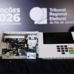 Justiça Eleitoral abre urna eletrônica para provar segurança e combater fake news