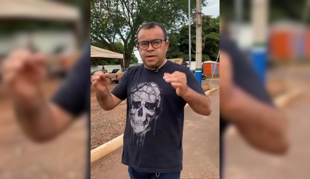PSB expulsa prefeito do Maranhão por ameaçar demitir servidores que não votarem em Flávio Bolsonaro