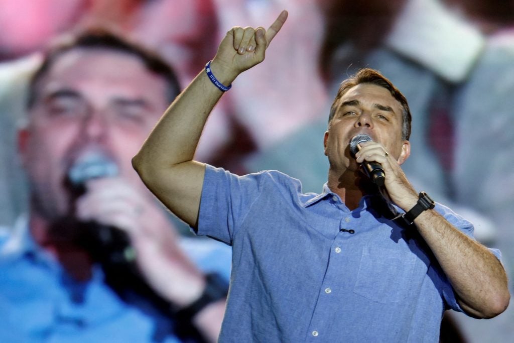 Centrão fecha a porta para Flávio Bolsonaro e amplia pressão no PL por chapa puro-sangue