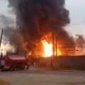 Prefeitura interdita entorno de fábrica atingida por incêndio em SP