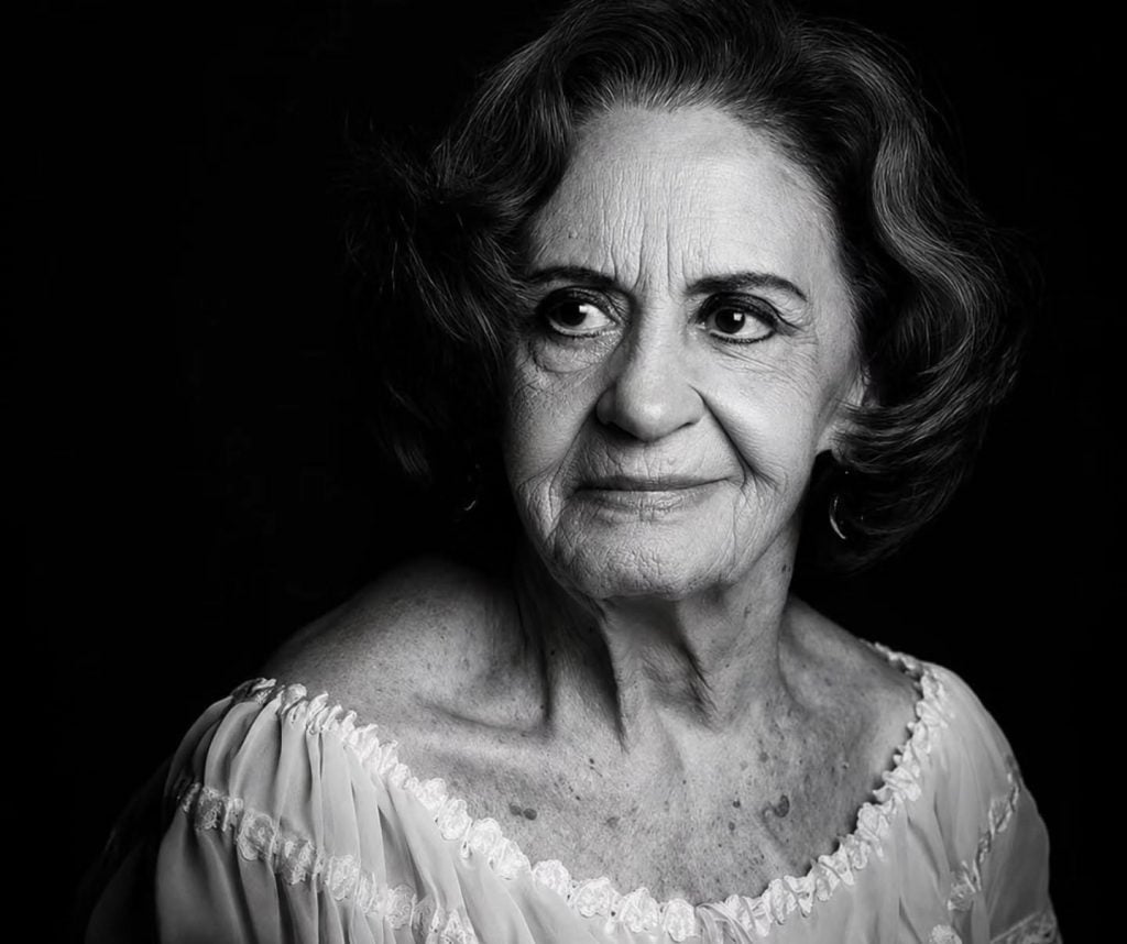 Laura Cardoso, ícone da dramaturgia no Brasil, morre aos 98 anos