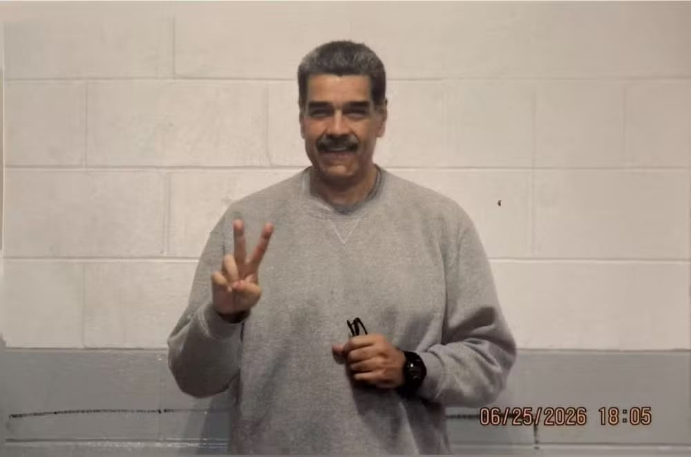 “Estamos firmes”, diz Maduro ao publicar fotos da prisão