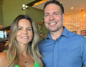 Com ex-deputado foragido, PL lança esposa de Ramagem como candidata