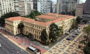 MP-SP vai investigar dirigente da Seduc que indicou Hitler e Mussolini a gestores escolares