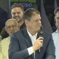 Tarcísio discursa para plateia esvaziada em convenção do Republicanos