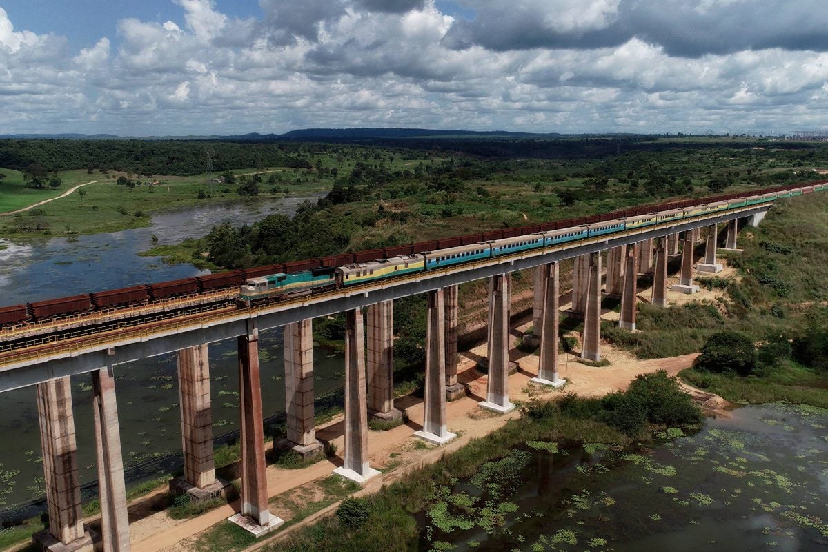 Disputa envolvendo uso de banheiros por maquinistas da Vale chega ao STF - QTU Questões do Universo