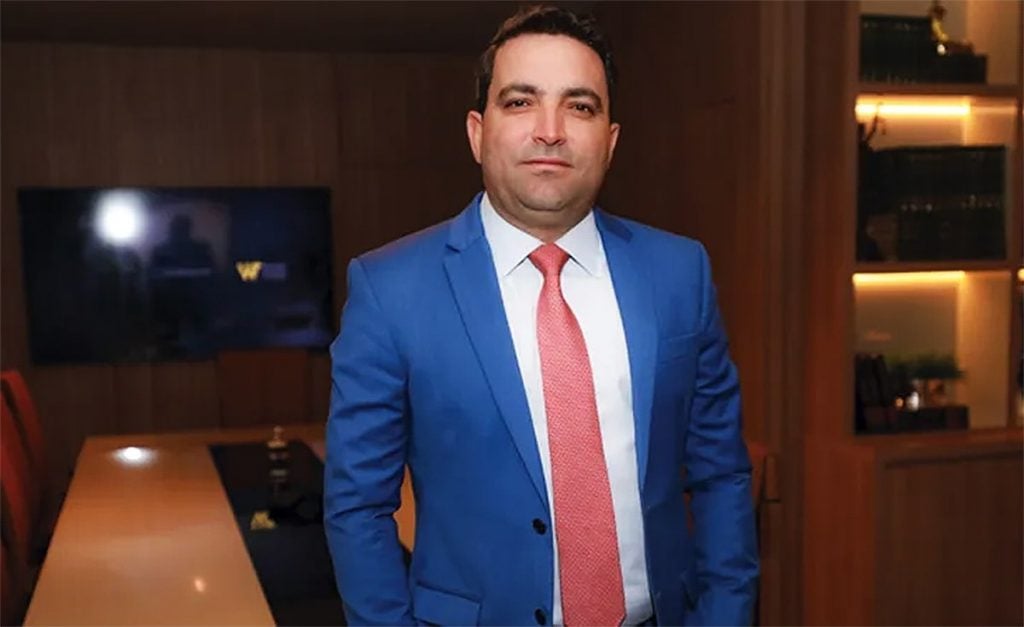 Quem é Willer Tomaz, advogado e amigo de Flávio Bolsonaro alvo da nova fase da Operação Sem Desconto