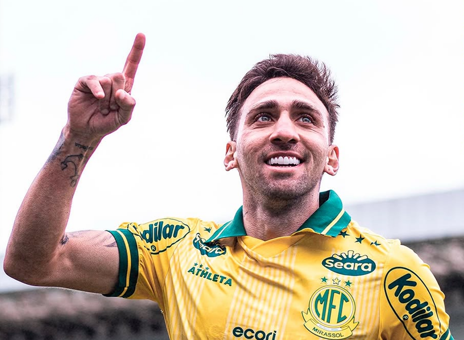 De virada, Mirassol derrota Coritiba pelo Campeonato Brasileiro