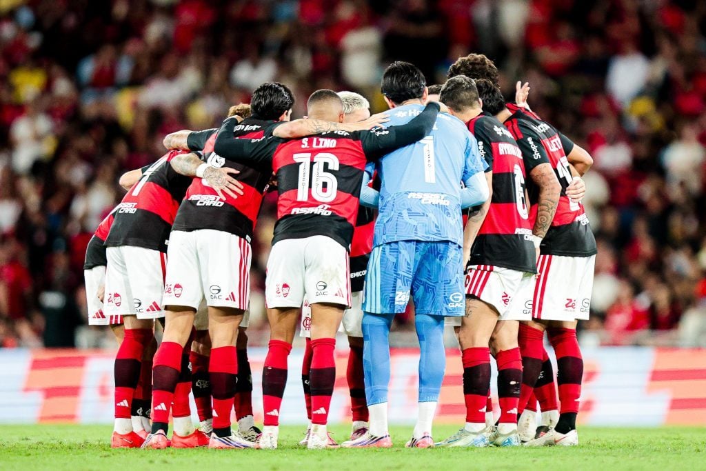 Flamengo define estratégia extracampo para reduzir impacto da altitude na Libertadores