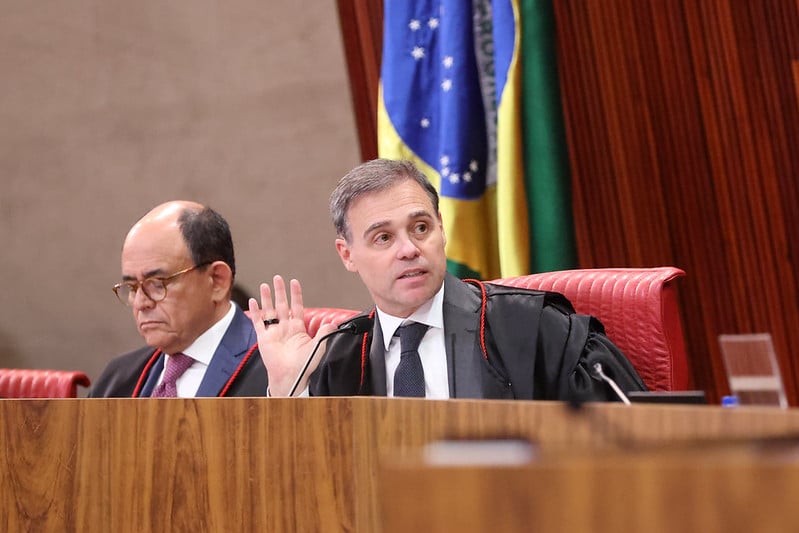 Mendonça admite encontro com Daniel Vorcaro, mas diz que ‘se limitou a ouvi-lo’