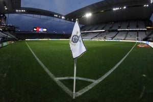 Titular sofre recaída em lesão e será desfalque em jogo do Corinthians na Libertadores
