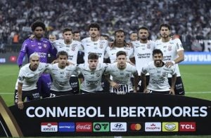 Jogadores do Corinthians (Foto: Alexandre Schneider/Getty Images)